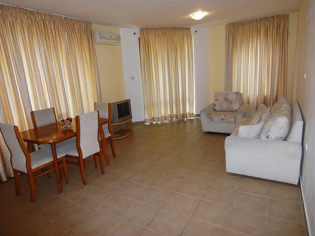Summer Dreams -Apartcomplex Slântsjev Brjag Eksteriør bilde