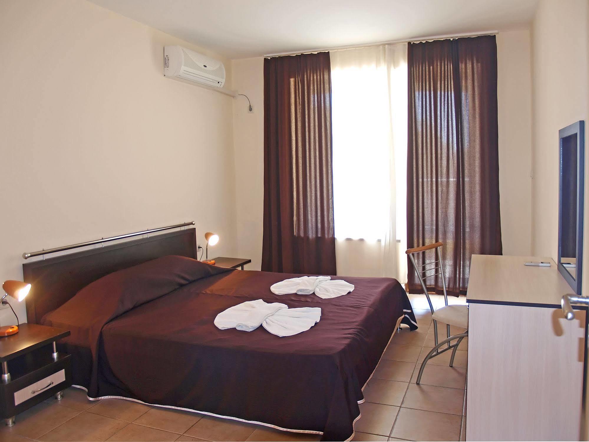 Summer Dreams -Apartcomplex Slântsjev Brjag Eksteriør bilde